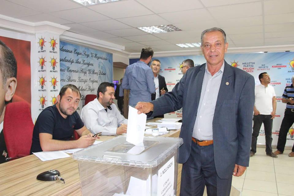 AK Parti temayül yoklaması yaptı