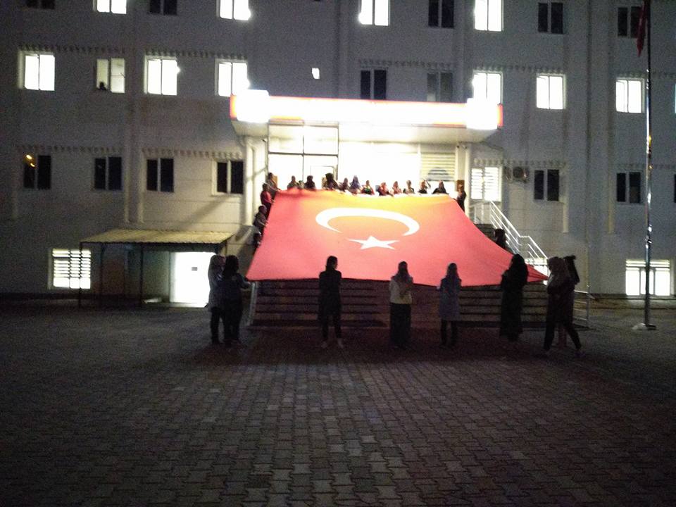KYK'LI ÖĞRENCİLERDEN İSRAİL PROTESTOSU