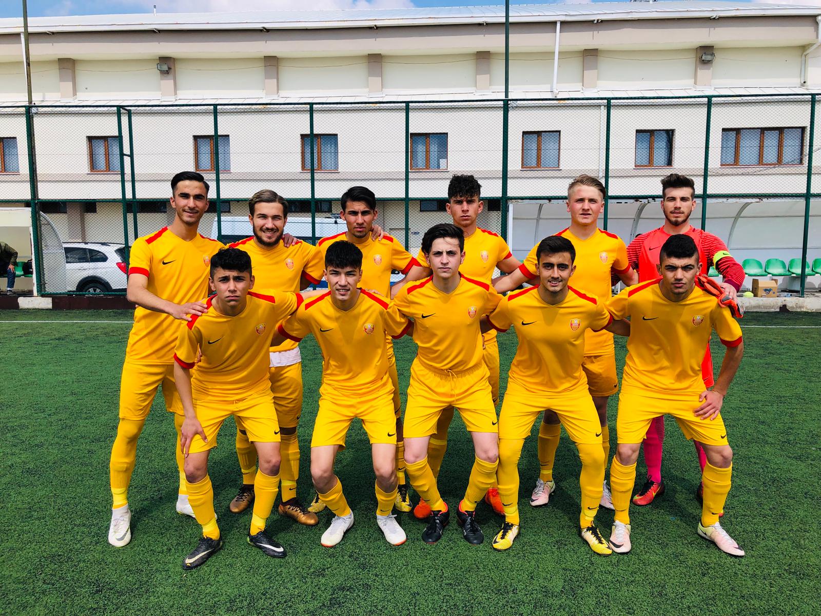 KARAMAN BELEDİYESPOR U19 TAKIMI ŞAMPİYON OLDU
