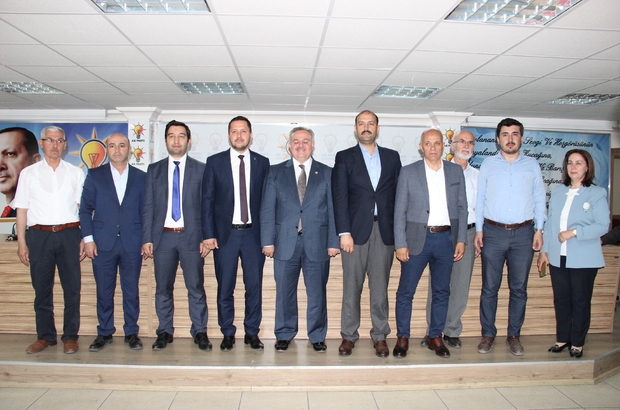 AK PARTİ KARAMAN ADAYLARINI TANITTI