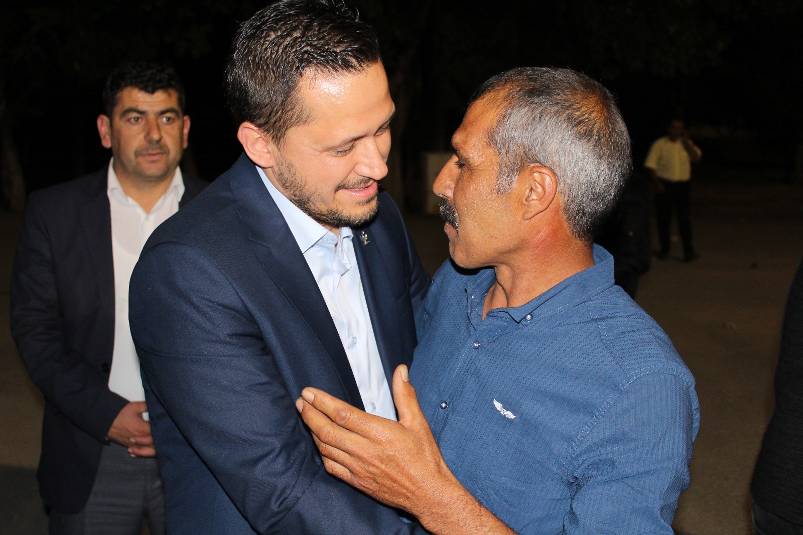 AK Parti Adayları Vatandaşlarla buluştu