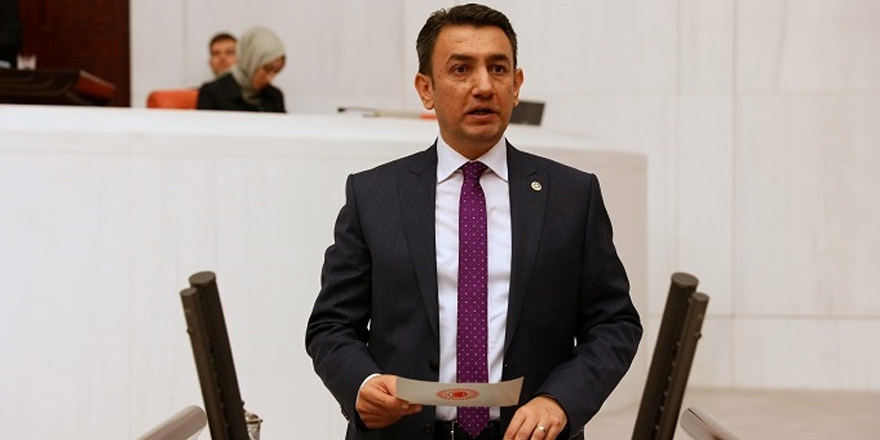 ÜNVER TBMM'DE KONUŞTU: "DEMOKRASİ, ADALET, HUKUK HERKESE LAZIM"