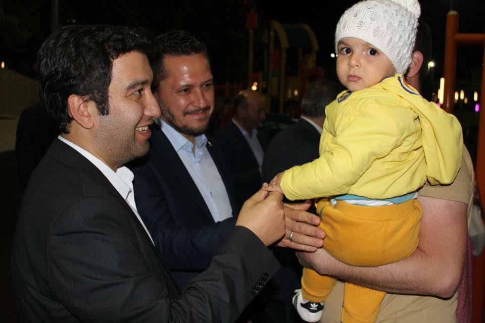 Ak Parti Adayları Hüseyin Mutlu ve Selman Oğuzhan Eser'e Büyük Teveccüh