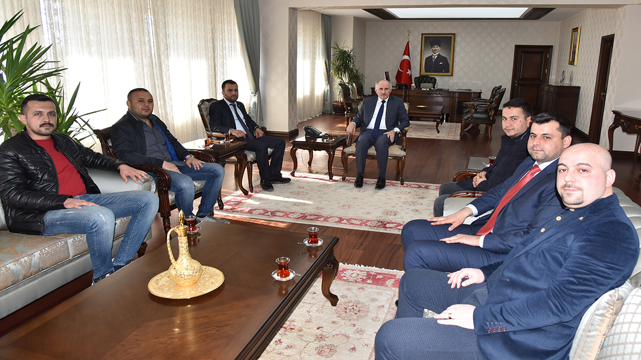 Genç Girişimcilerden Vali Fahri Meral'e Ziyaret