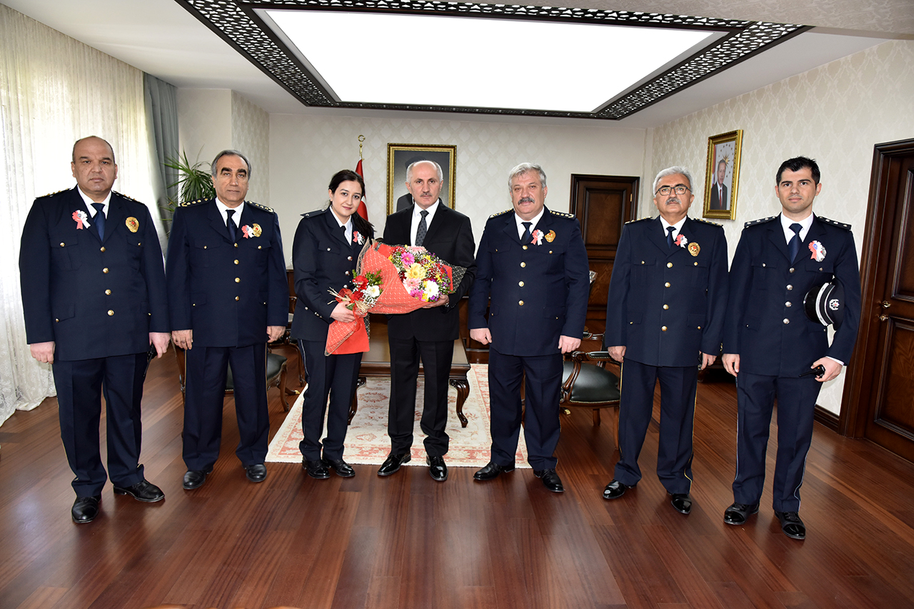 Emniyet Teşkilatından Vali Meral'e Polis Haftası Ziyareti