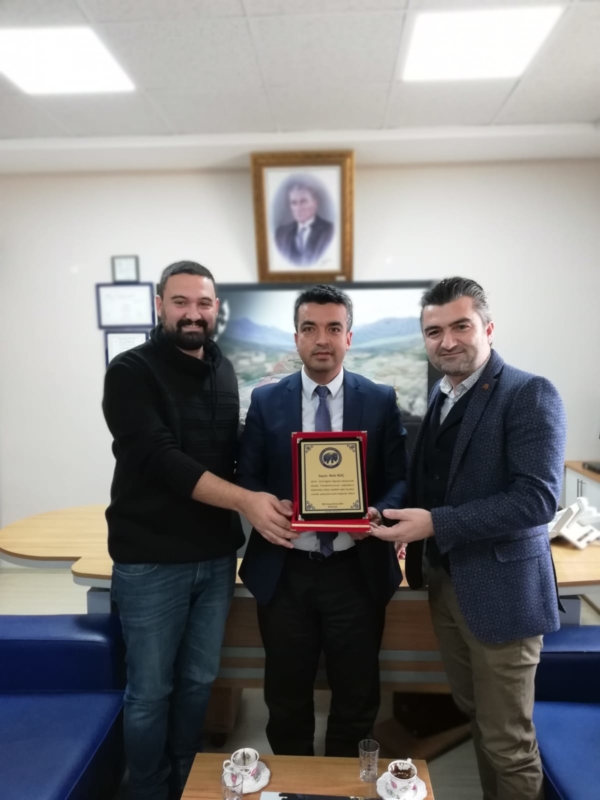 Meslek Yüksek Okulundan Tapu Müdürüne Teşekkür
