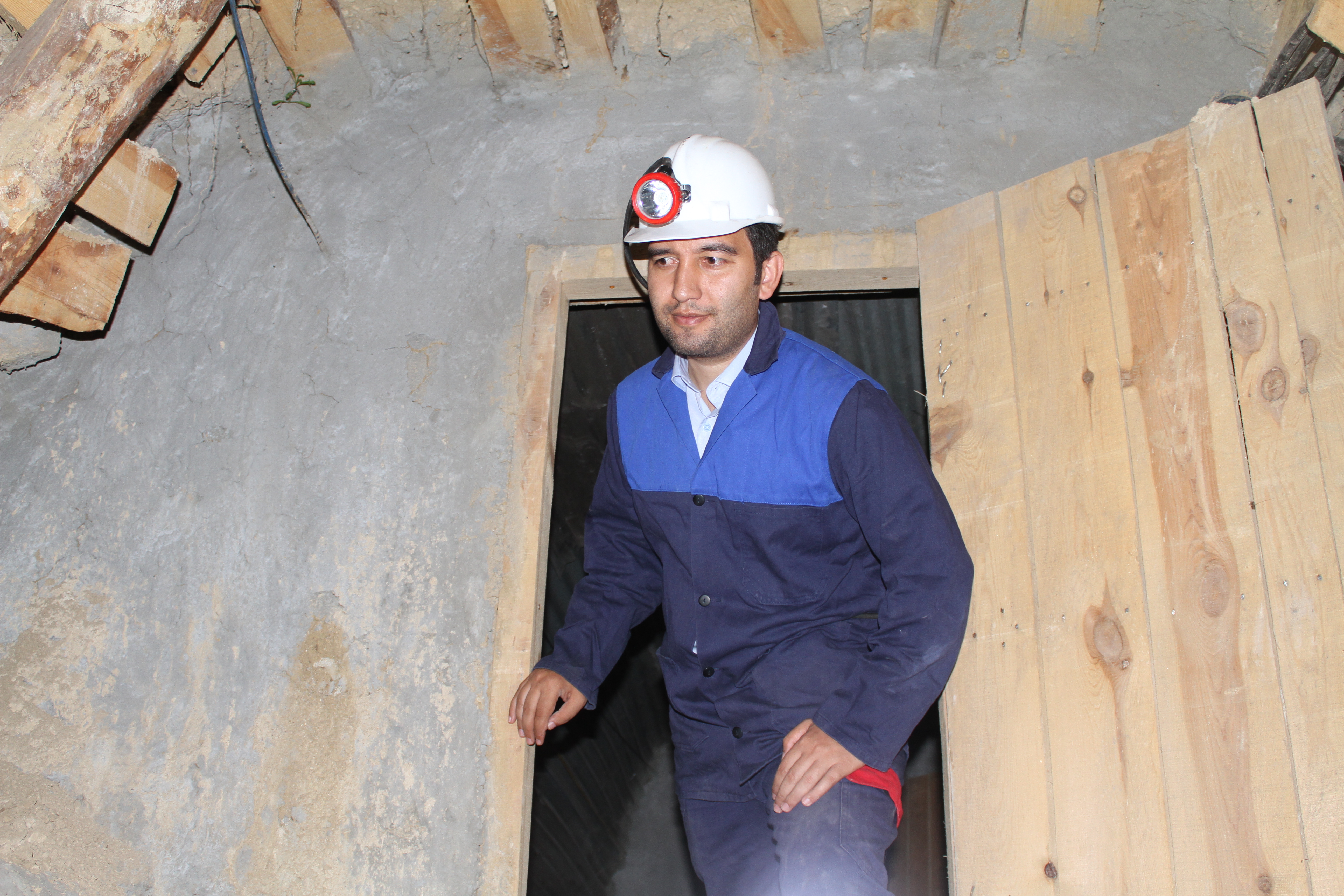 Alın terinin kıymetini, emeğin değerini bilen biriyim.Bende bir işçinin evladıyım.