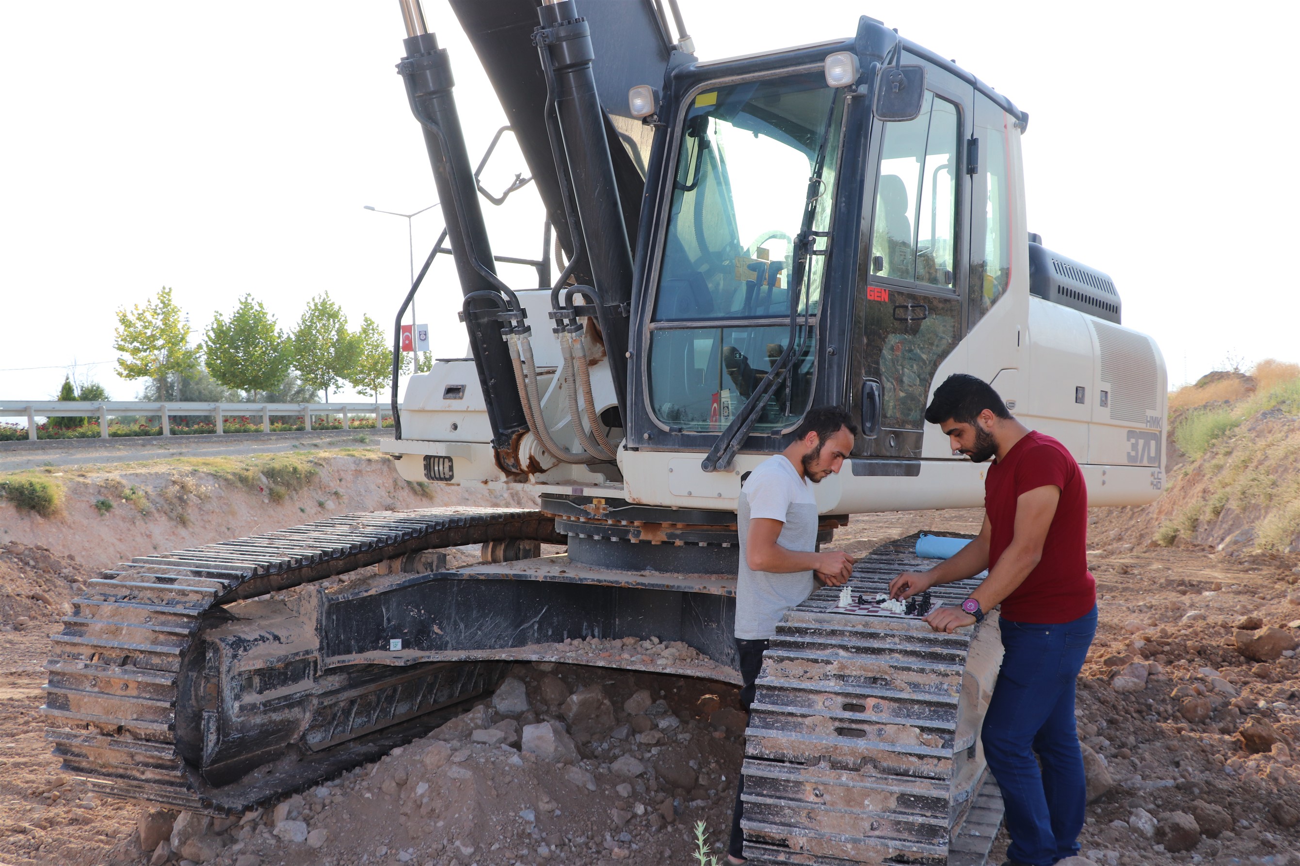 "SOKAKTA SATRANÇ VAR" PROJESİ KARAMAN'DA YOĞUN İLGİ GÖRDÜ