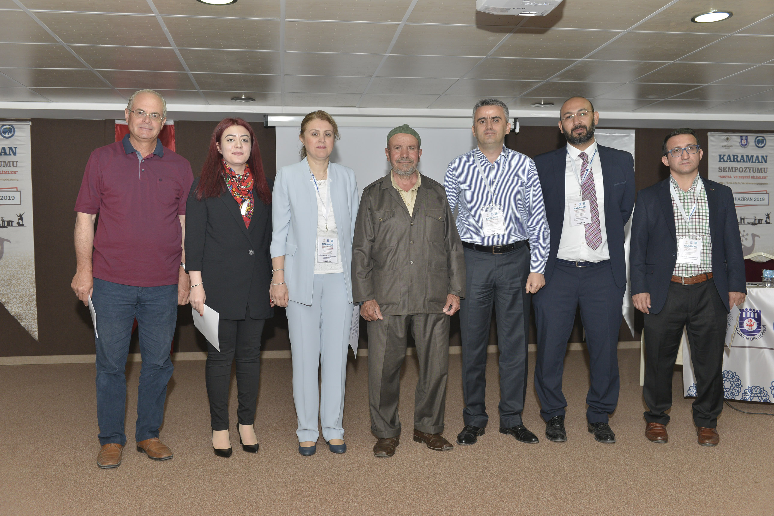 KARAMAN'LI ÂŞIKLAR SEMPOZYUMA RENK KATTI