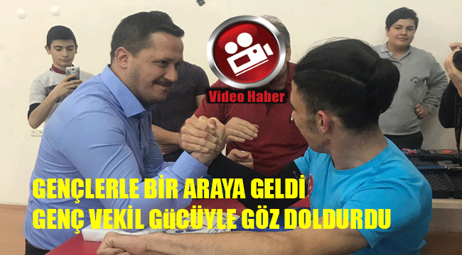 Gençlerle bir araya geldiler
