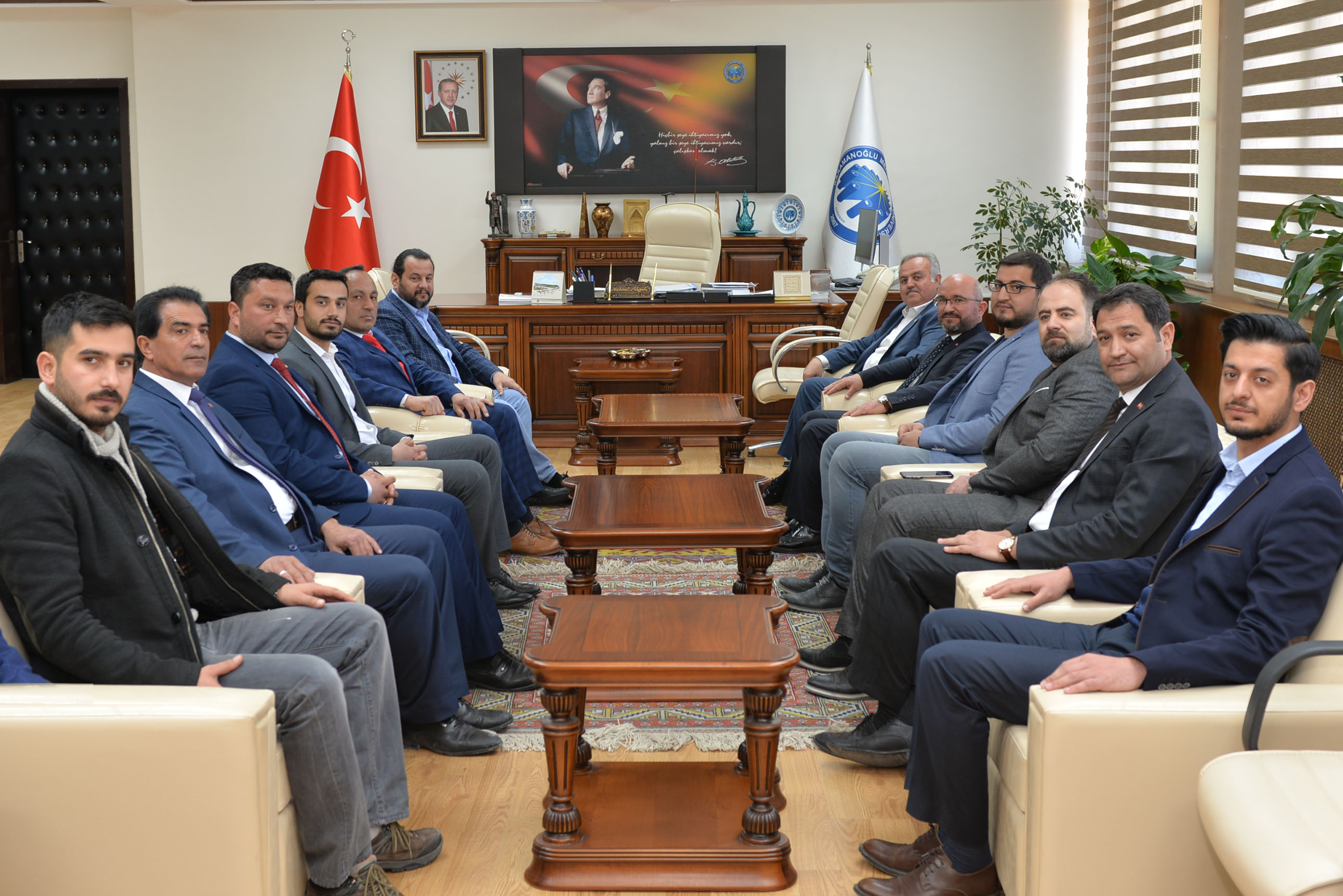 AK PARTİ TEŞKİLATINDAN REKTÖR AKGÜL'E ZİYARET