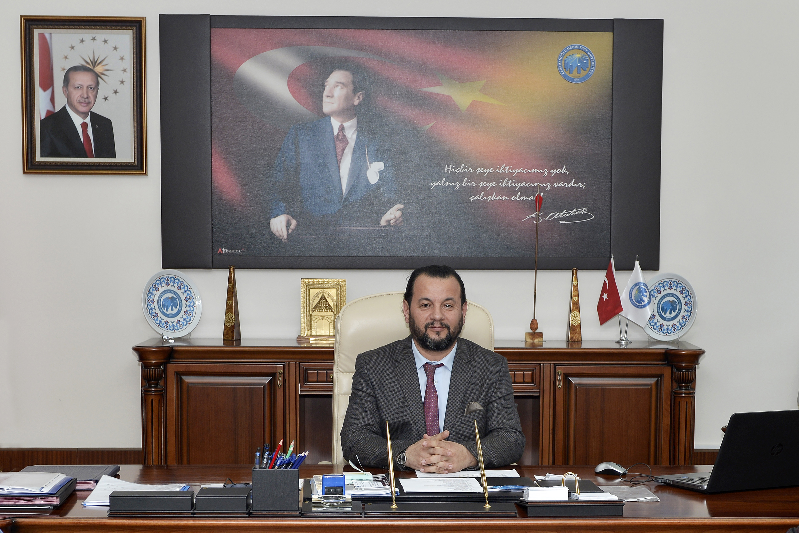 Rektör Akgül: Gönlünü bir şehre veremeyen komutanların ve orduların o şehri alması mümkün değildir