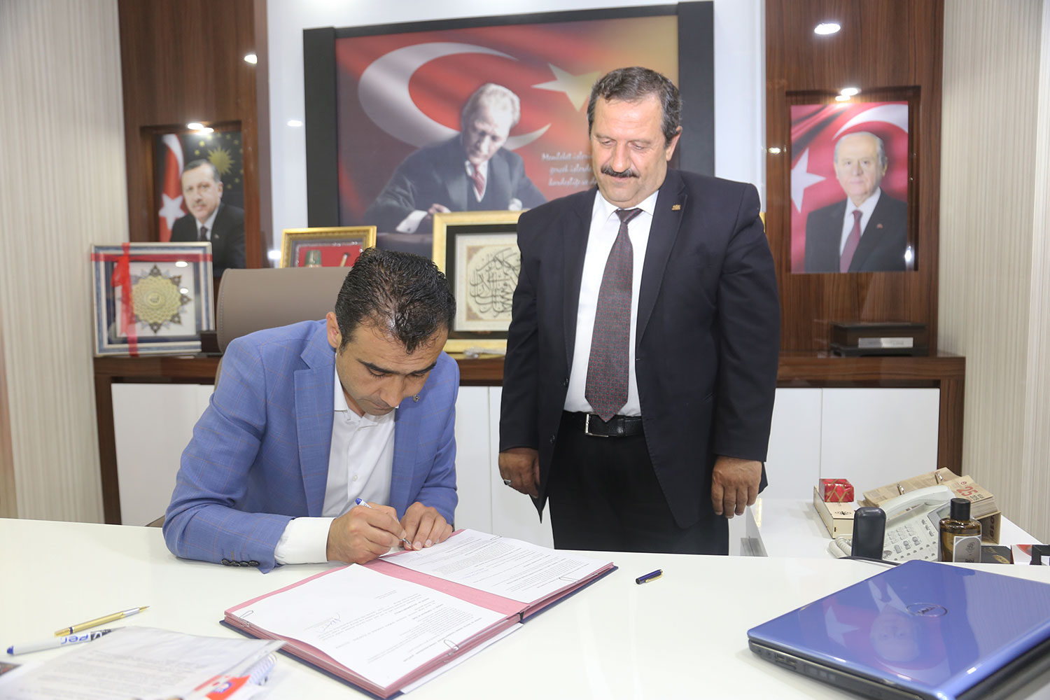 BELEDİYE İLE BEM-BİR-SEN ARASINDA SÖZLEŞME İMZALANDI