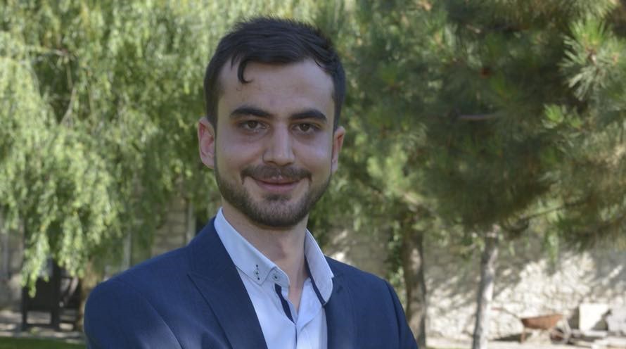 CHP GENÇLİK KOLLARI BAŞKANI ERTAP'DAN SANATÇI TUĞBA EKİNCİ'YE TEPKİ