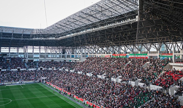 FUTBOL BİR SPOR OYUNUDUR, ÖRGÜTLERİN VE SİYASETİN OYUNCAĞI DEĞİLDİR