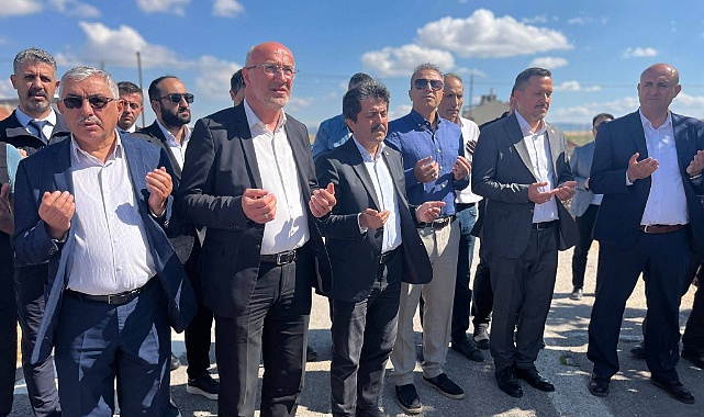 İstifa mı Etti, Yoksa Ettirildi mi?